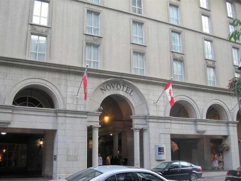 The Novotel Toronto Centre 4*,  Kanada